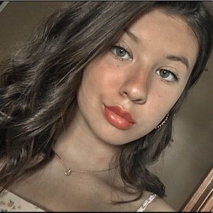 Meet your Posher, Bianca